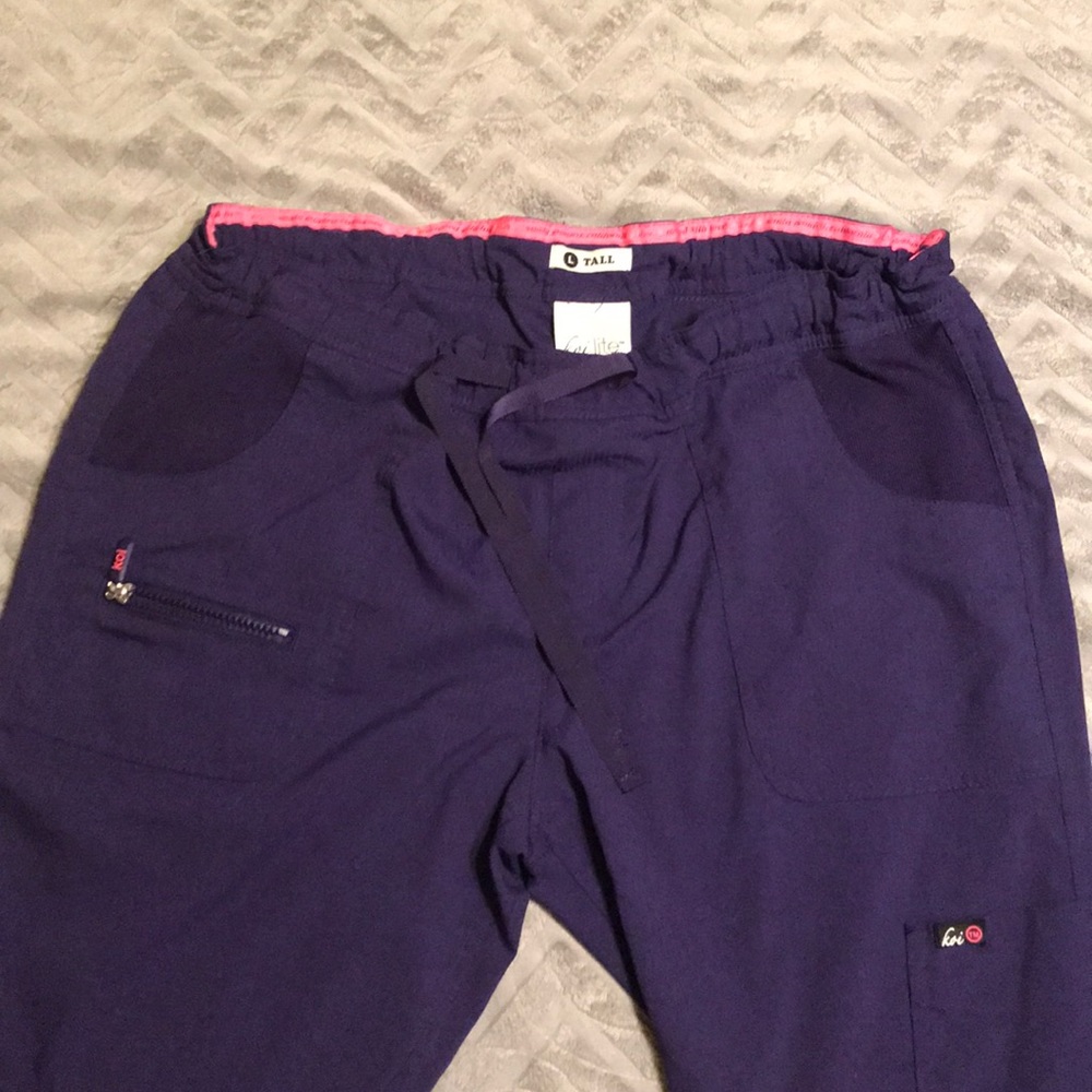Scrubs bottoms